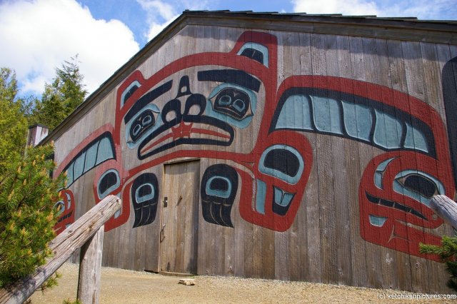 Warehouse building with Indian painting in Ketchikan totem park.jpg
