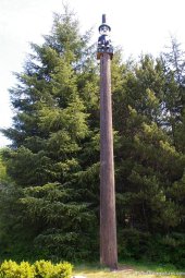 Ridicule totem pole in Ketchikan of a white man.jpg